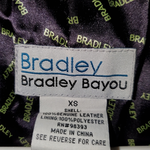 Jacket - Picture 3 of 4